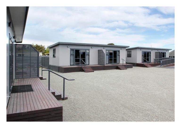 Pine Lake View Lodge Kaiapoi Eksteriør billede